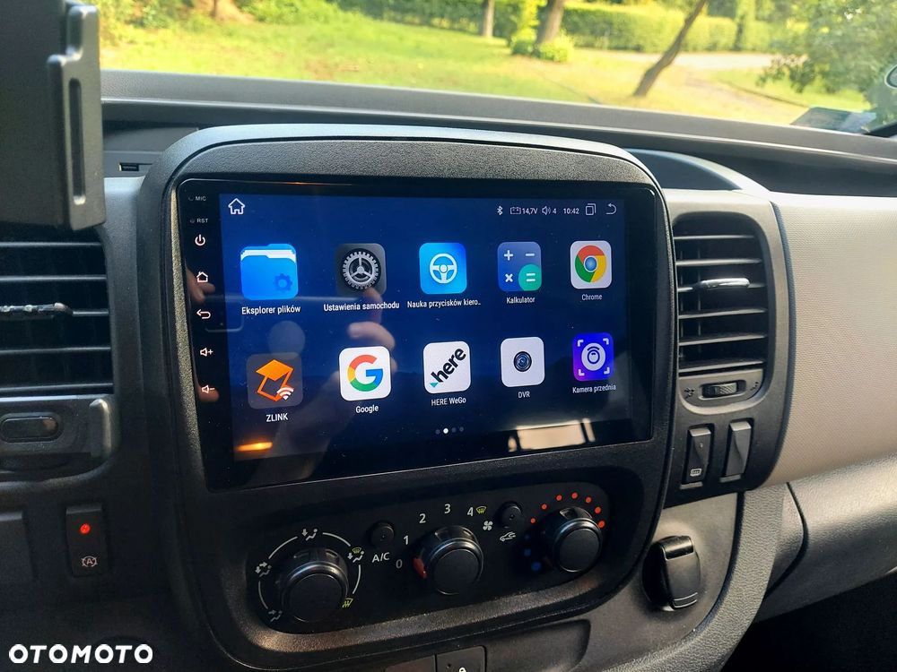 Renault Trafic - 18