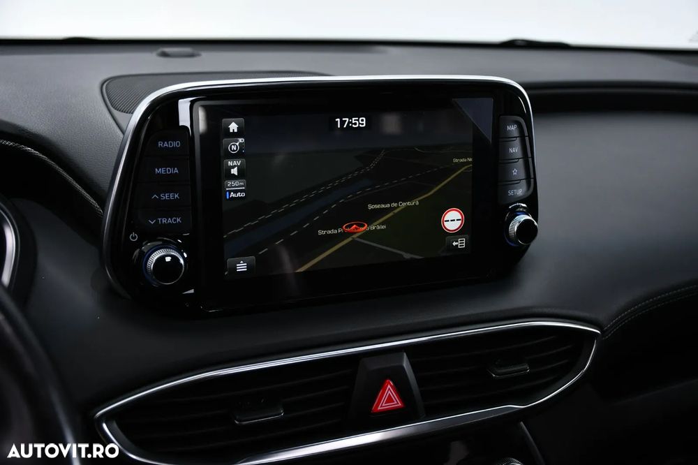 Hyundai Santa Fe - 26