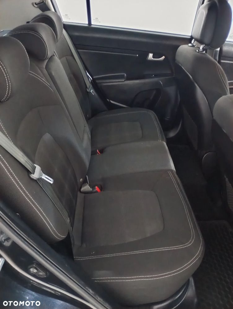 Kia Sportage 2.0 CRDI L AWD - 12
