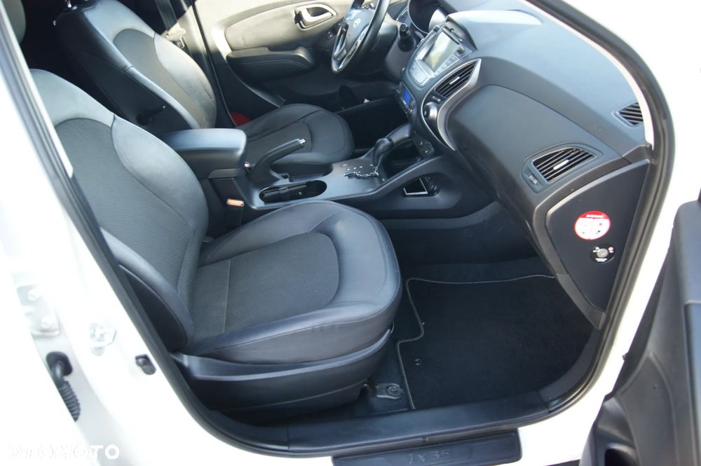 Hyundai ix35 2.0 2WD Automatik Trend - 11