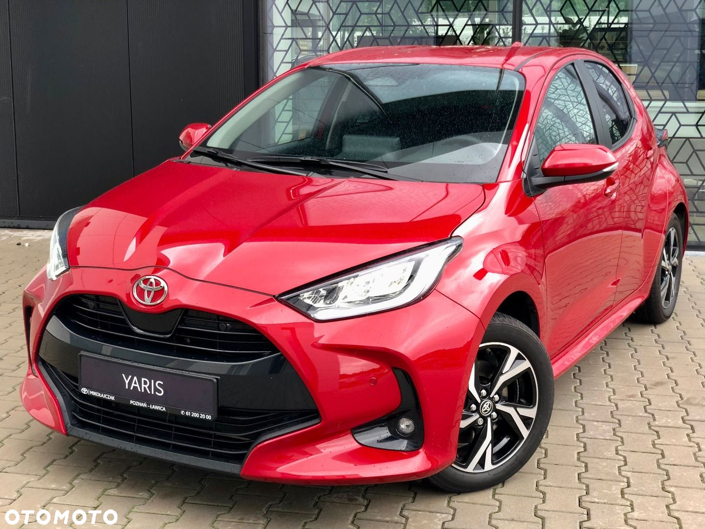 Toyota Yaris - 10