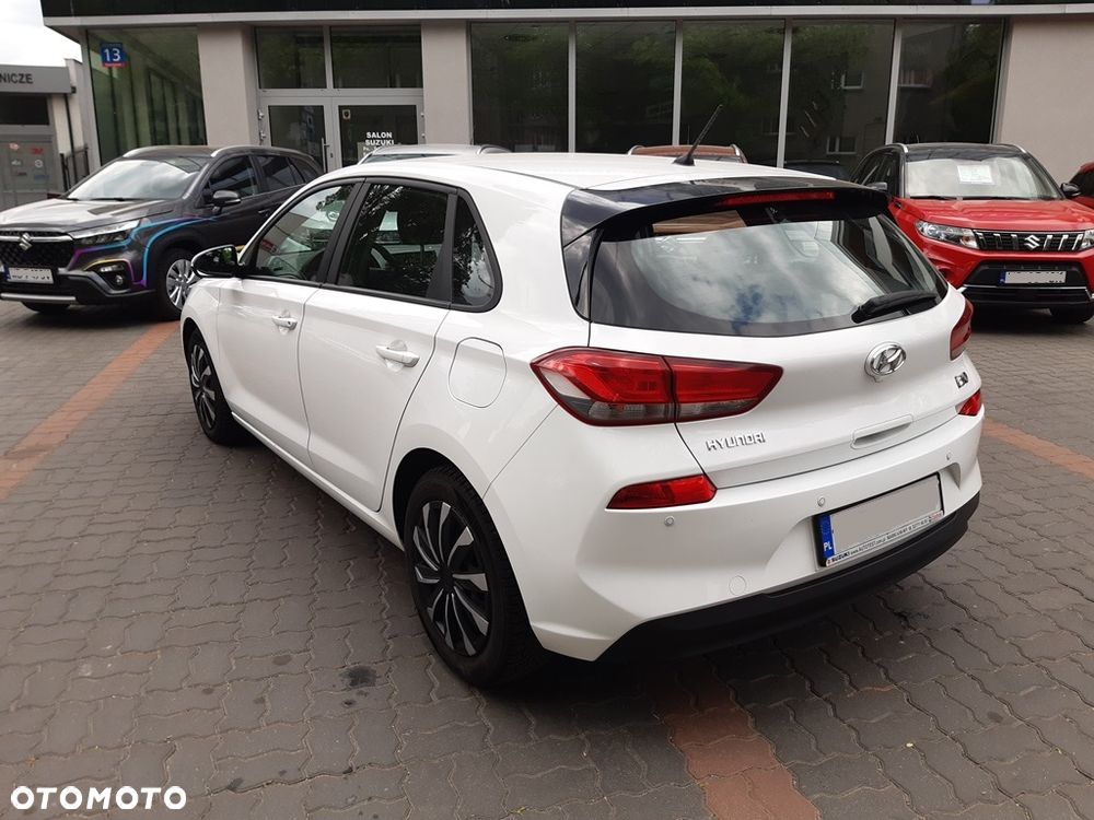 Hyundai i30 1.4 Classic + - 7