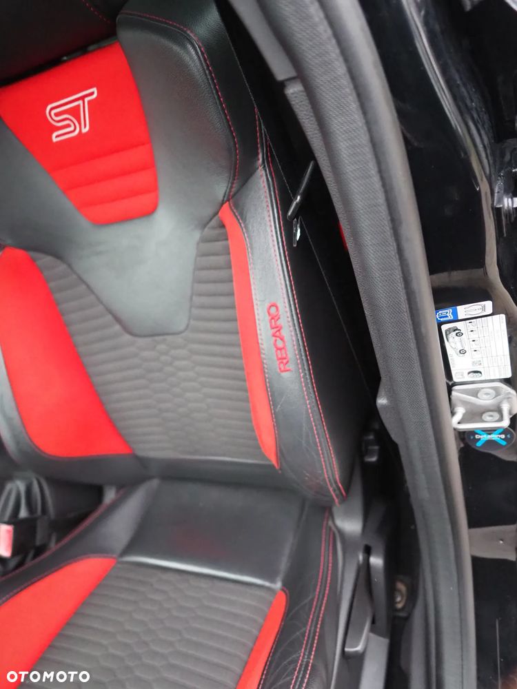 Ford Focus 2.0 TDCi ST-2 - 15