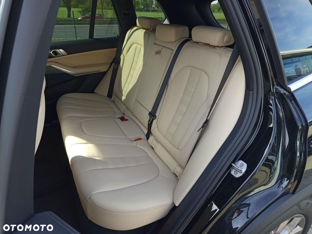 BMW X5 - 22