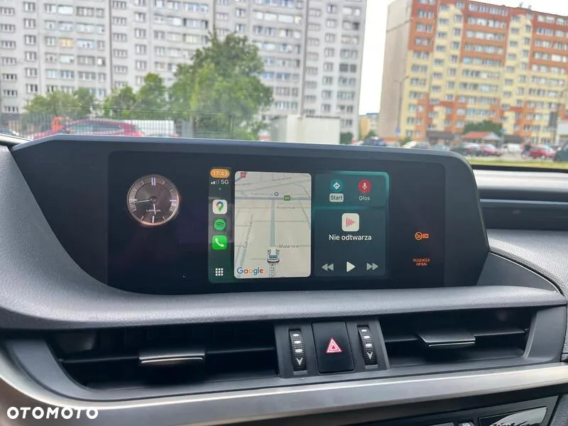 Lexus ES - 34
