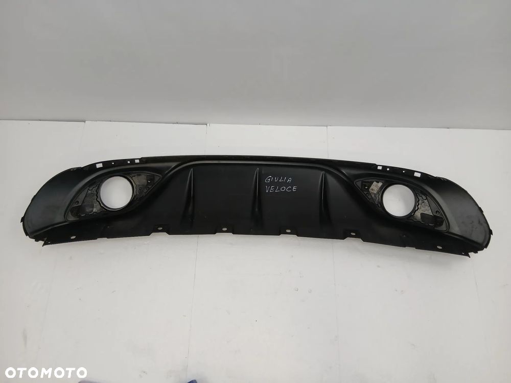 Dokładka dyfuzor tylnego zderzaka Alfa Romeo Giulia VELOCE - 8