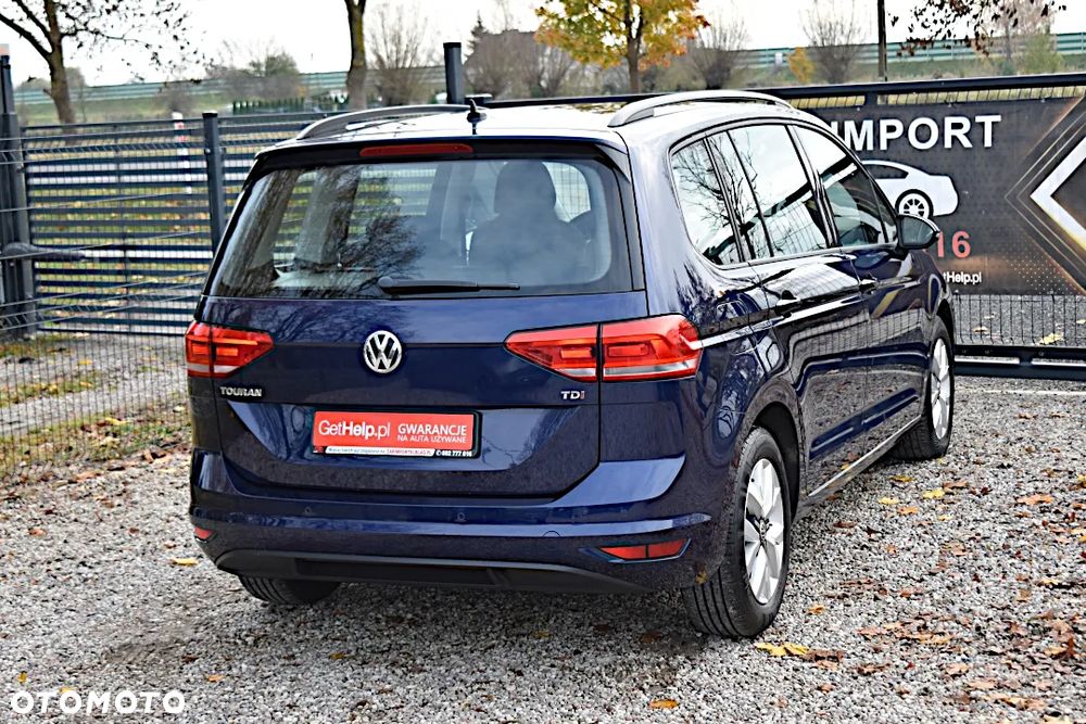 Volkswagen Touran 1.6 TDI BMT Comfortline - 11