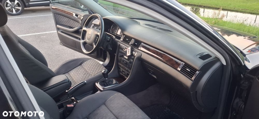 Audi A6 Limousine - 4