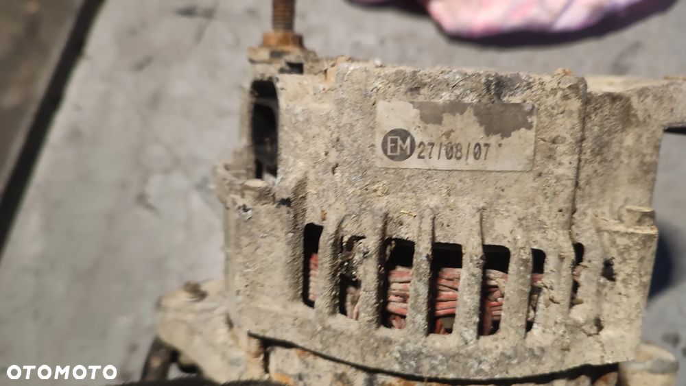alternator isuzu trooper 3.0 dti - 4