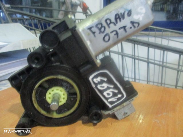 Motor Elevador Vidro 72005003 FIAT BRAVO 2007 TD FIAT BRAVO 2 FASE 1 2009 1.6JTD 105CV 5P VERMELHO TD - 6