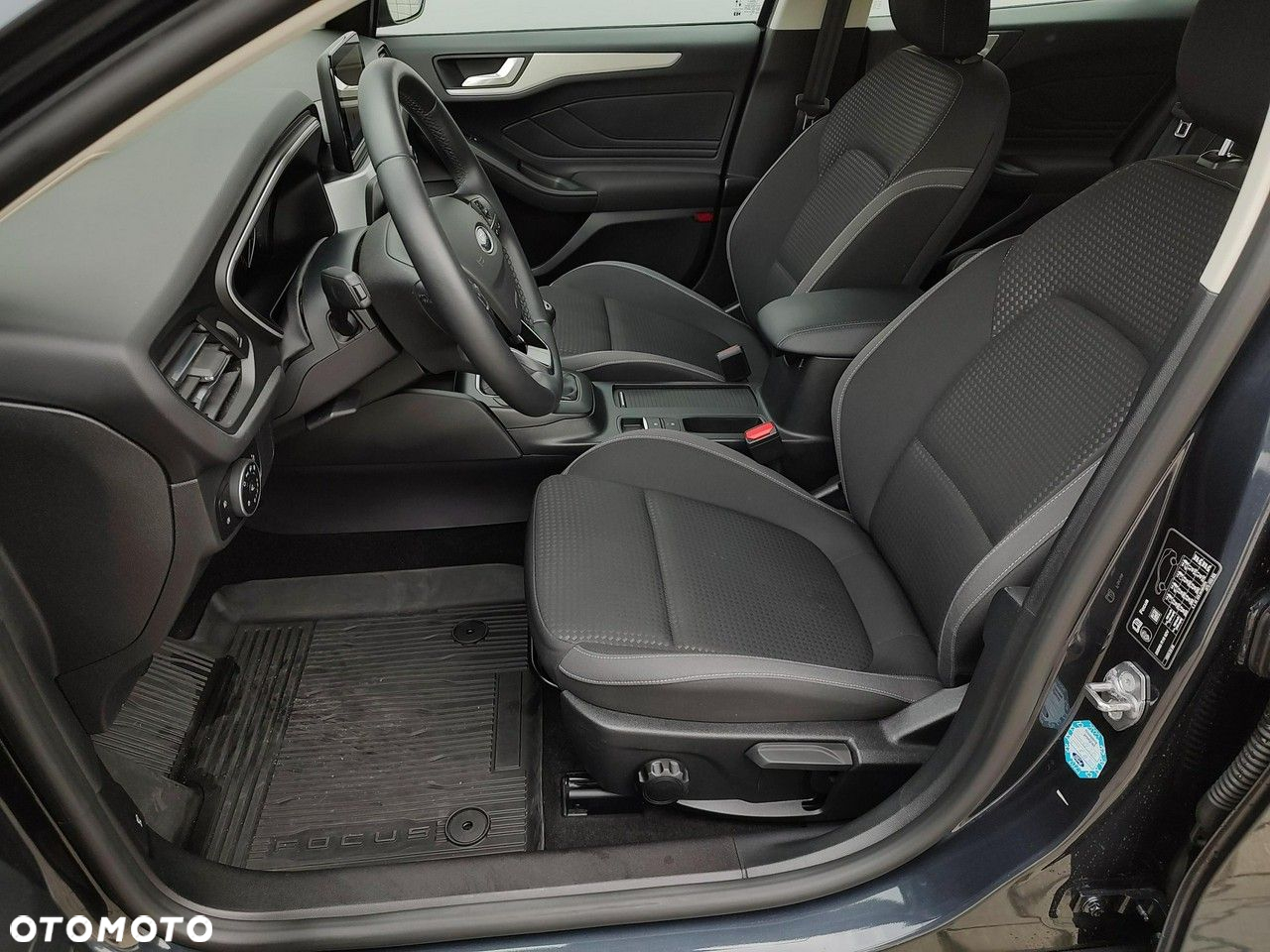 Ford Focus - 11