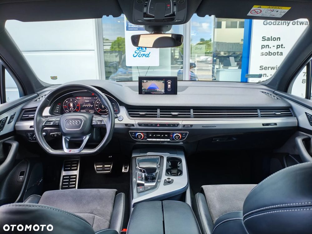 Audi Q7 - 6