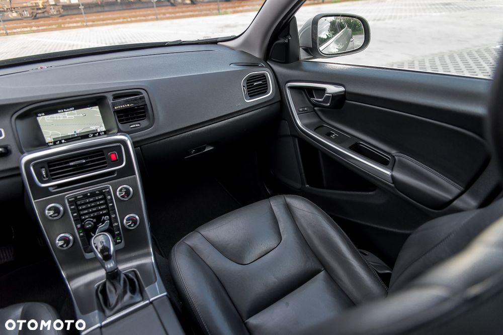 Volvo V60 - 19