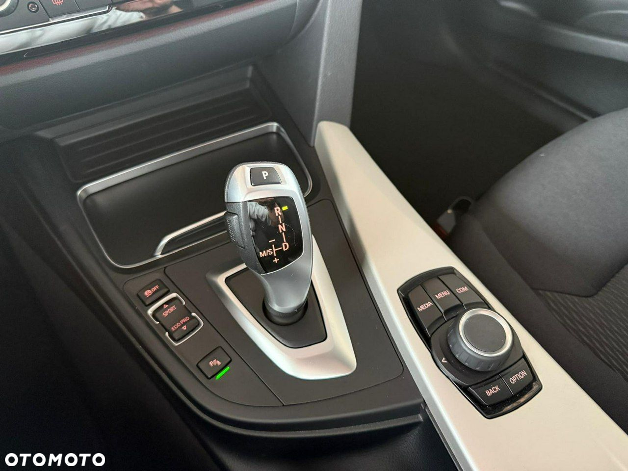 BMW 3GT 320i Advantage - 20