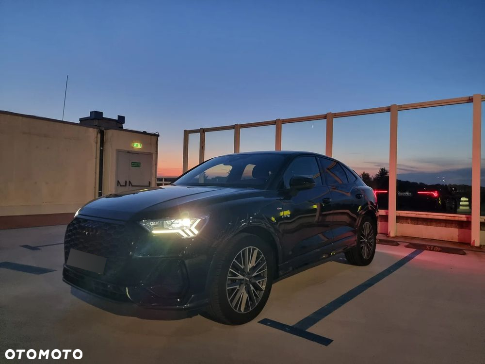 Audi Q3 Sportback - 28
