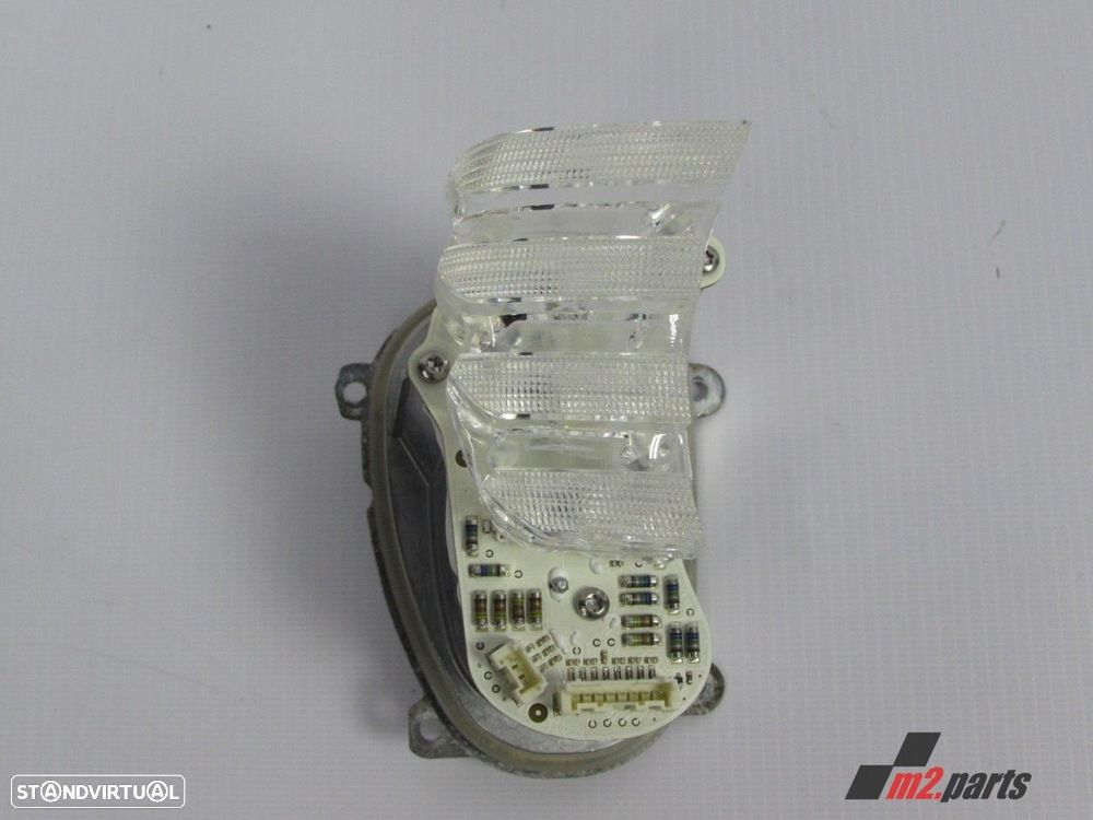 Pisca Led Direito/Frente Seminovo/ Original BMW 3 (F30, F80)/BMW 4 Coupe (F32, F... - 1