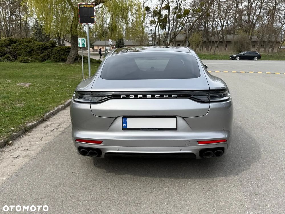 Porsche Panamera 4 - 6