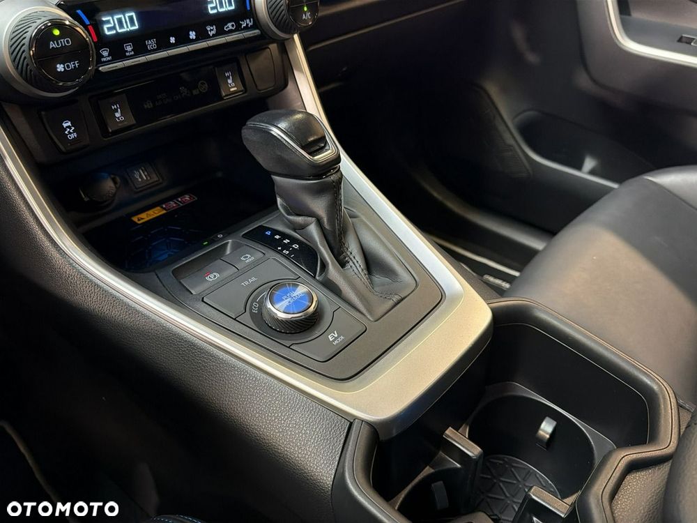 Toyota RAV4 - 21