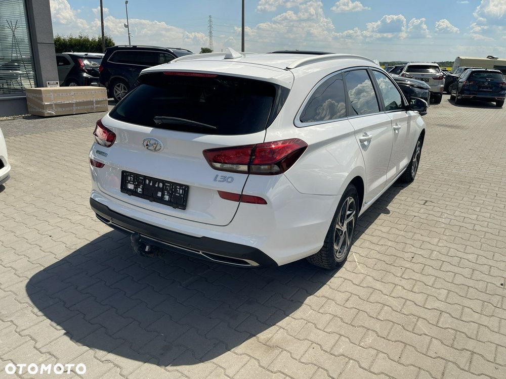 Hyundai i30 1.5 DPI Comfort - 2