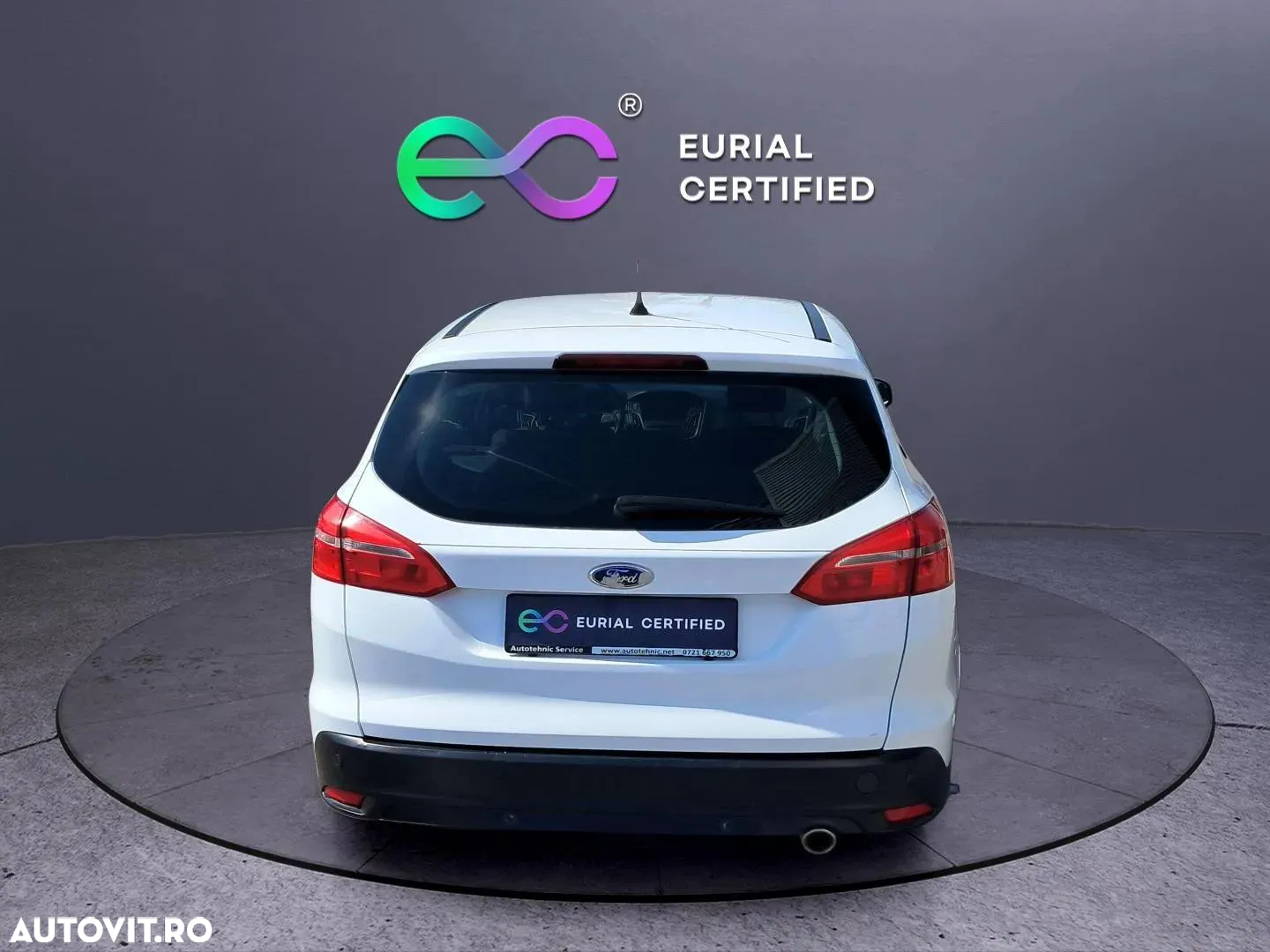 Ford Focus 2.0 TDCI Titanium - 11