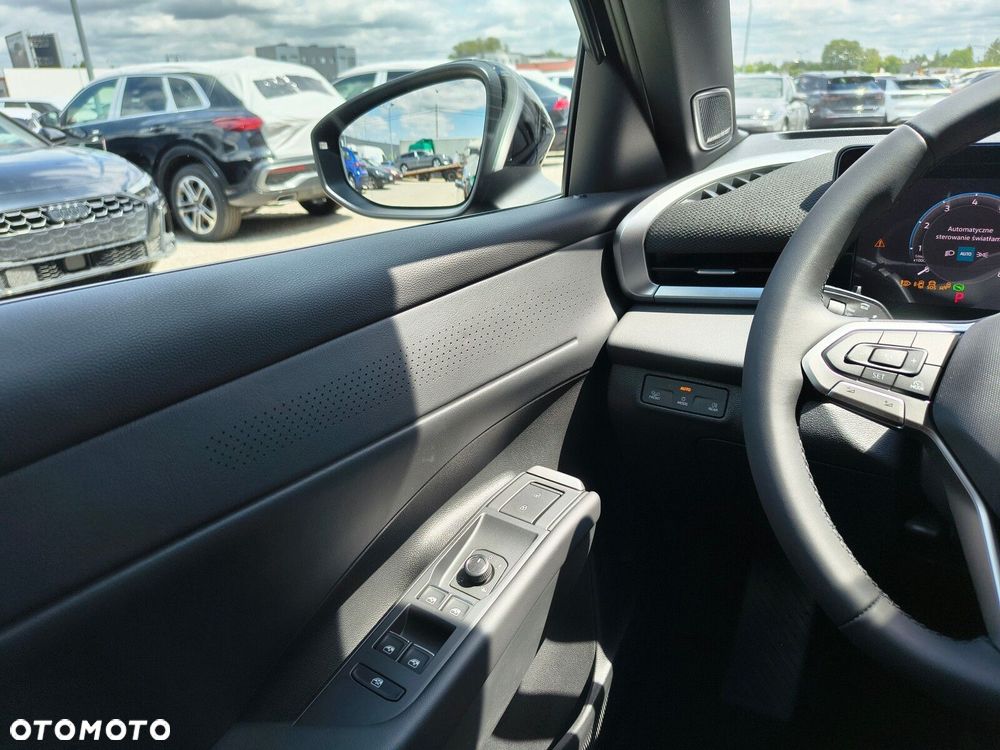 Volkswagen T-Roc 1.5 TSI Style DSG - 21