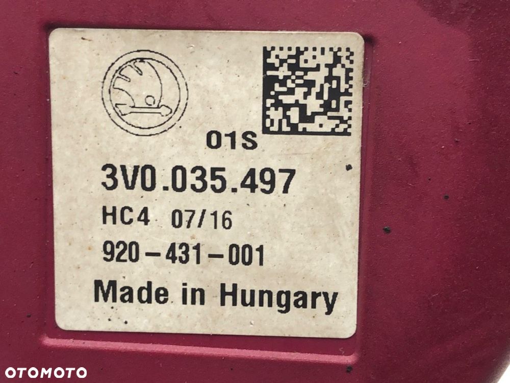 ANTENA GPS  SKODA SUPERB III Kombi (3V5) 2015 - 2022 2.0 TSI 4x4 206 kW [280 KM] benzyna 2015 - 2022 - 4