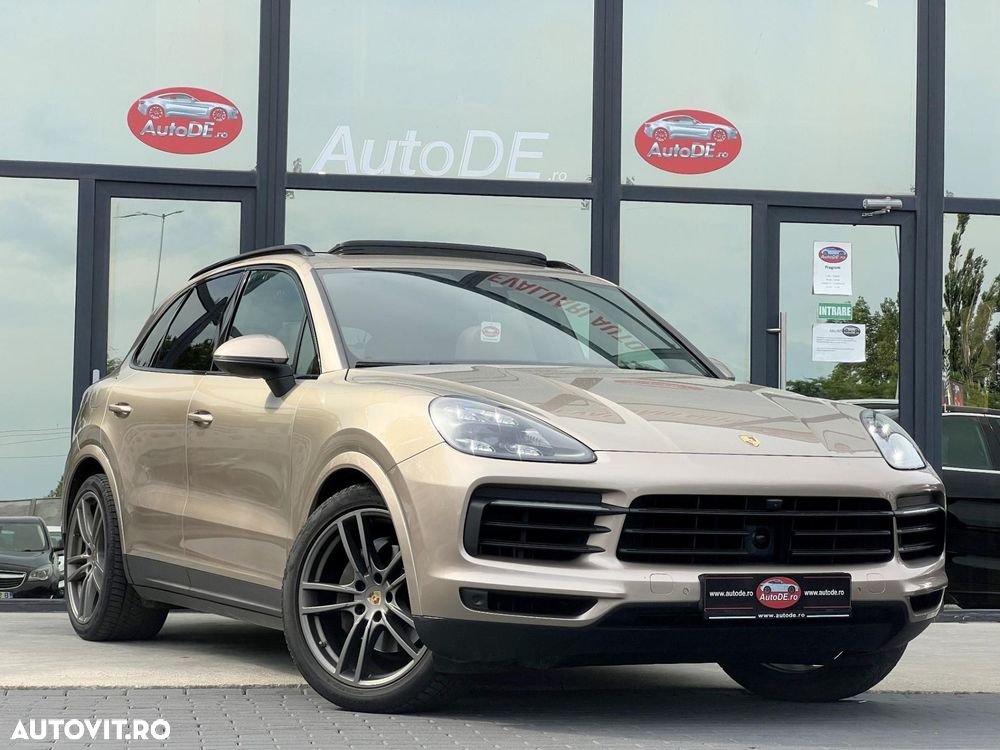 Porsche Cayenne - 2