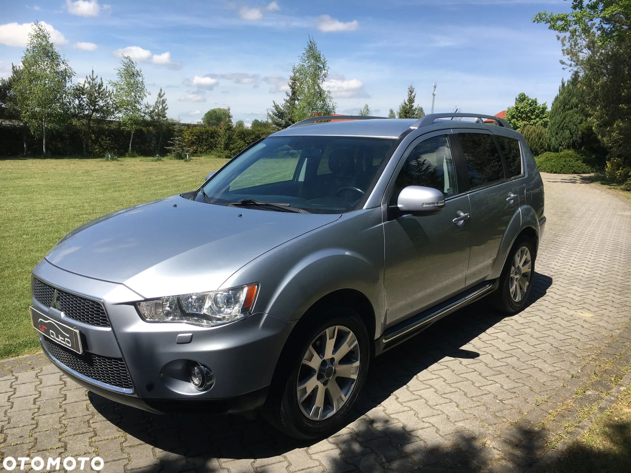 Mitsubishi Outlander 2.4 4WD Intense - 1