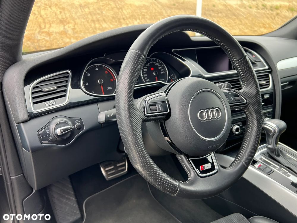 Audi A4 Avant 2.0 TDI DPF quattro S tronic S line Sportpaket - 18