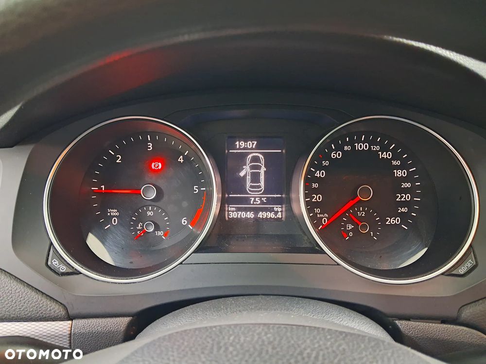 Volkswagen Jetta 2.0 TDI DPF BMT Trendline - 5