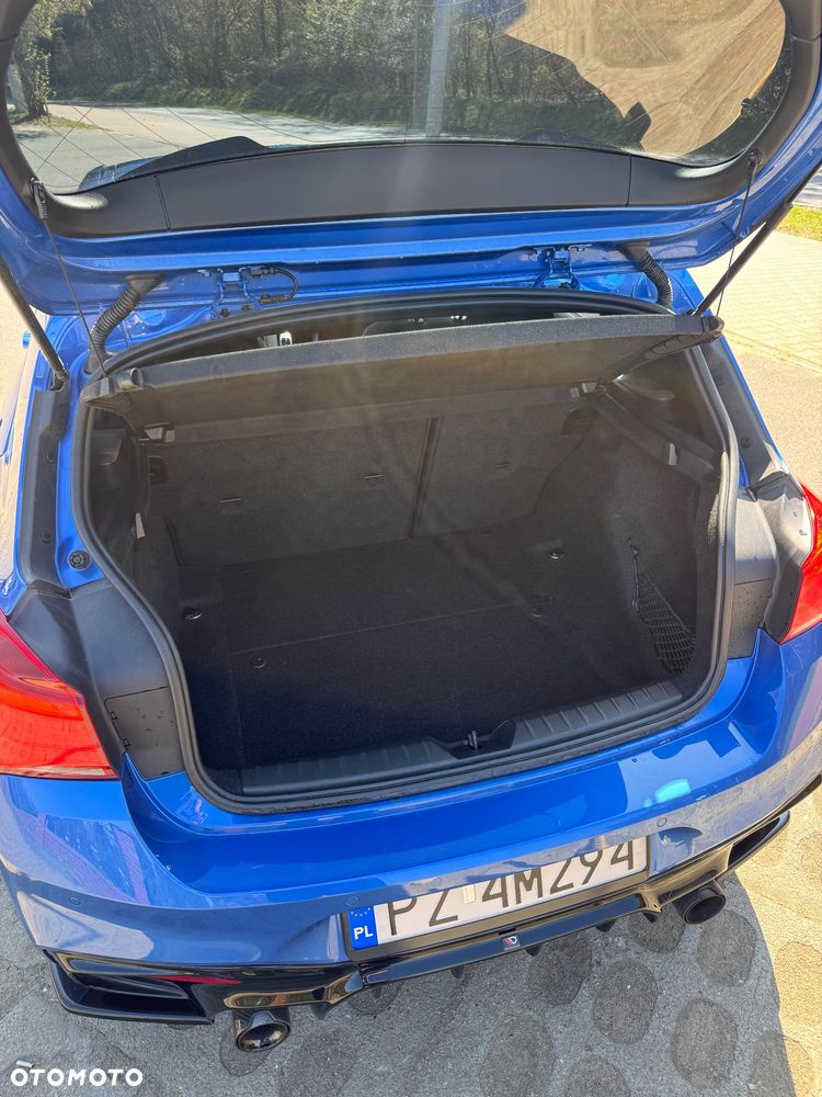 BMW 1M - 25