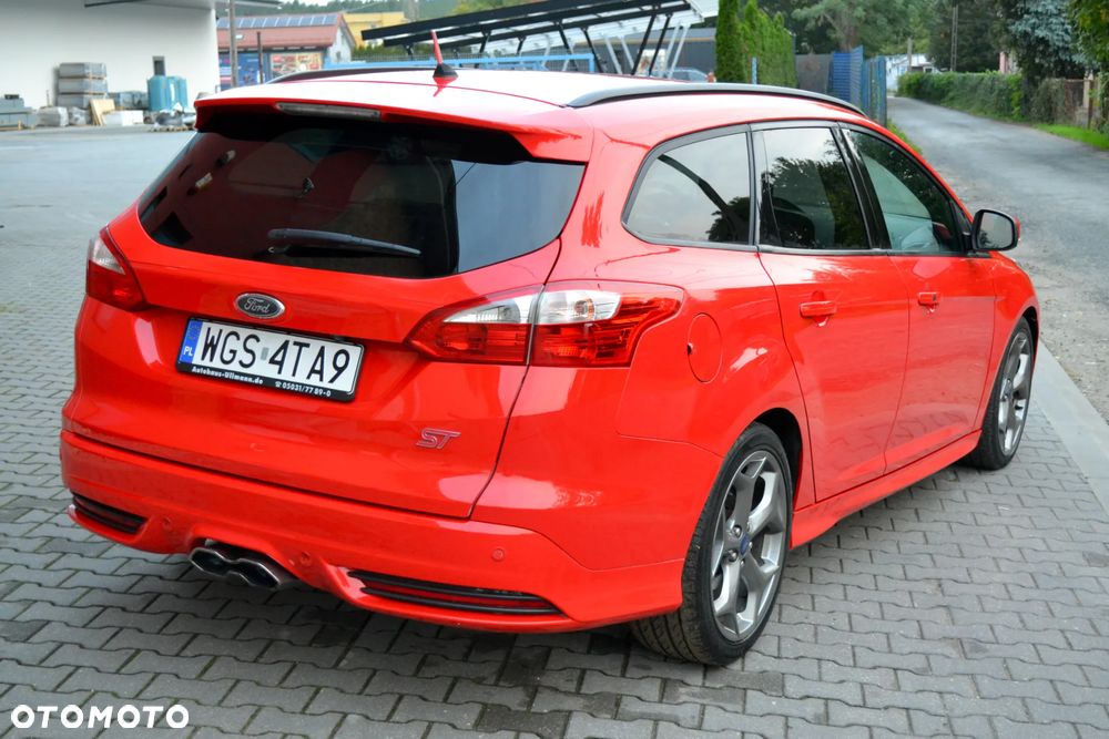 Ford Focus 2.0 EcoBoost ST mit Leder-Exclusiv-Paket - 6