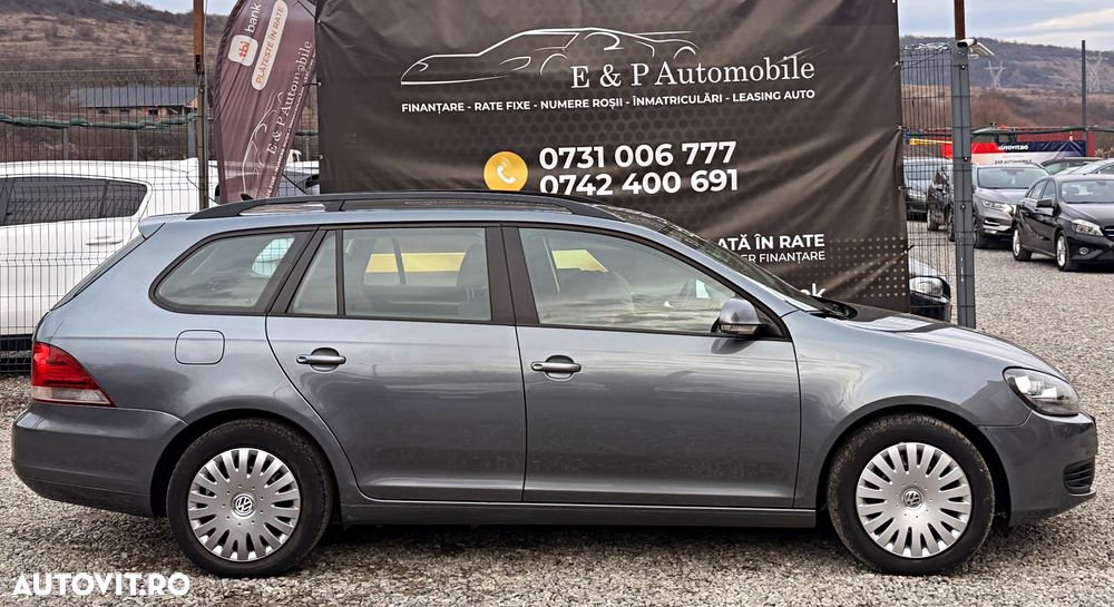 Volkswagen Golf - 11