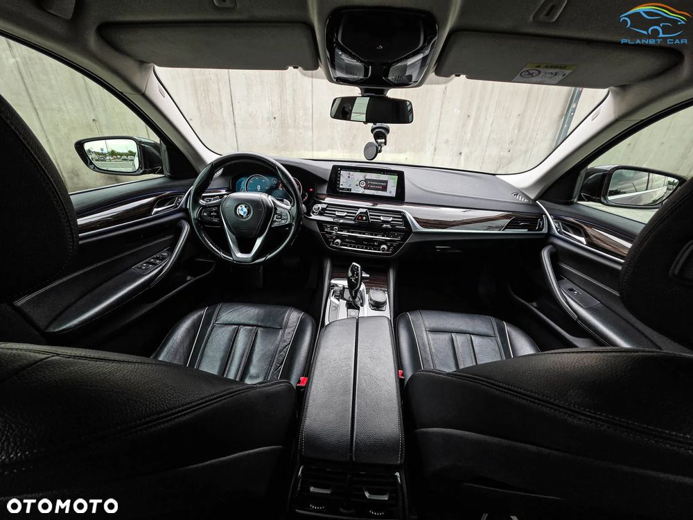 BMW Seria 5 520d xDrive Sport Line - 21