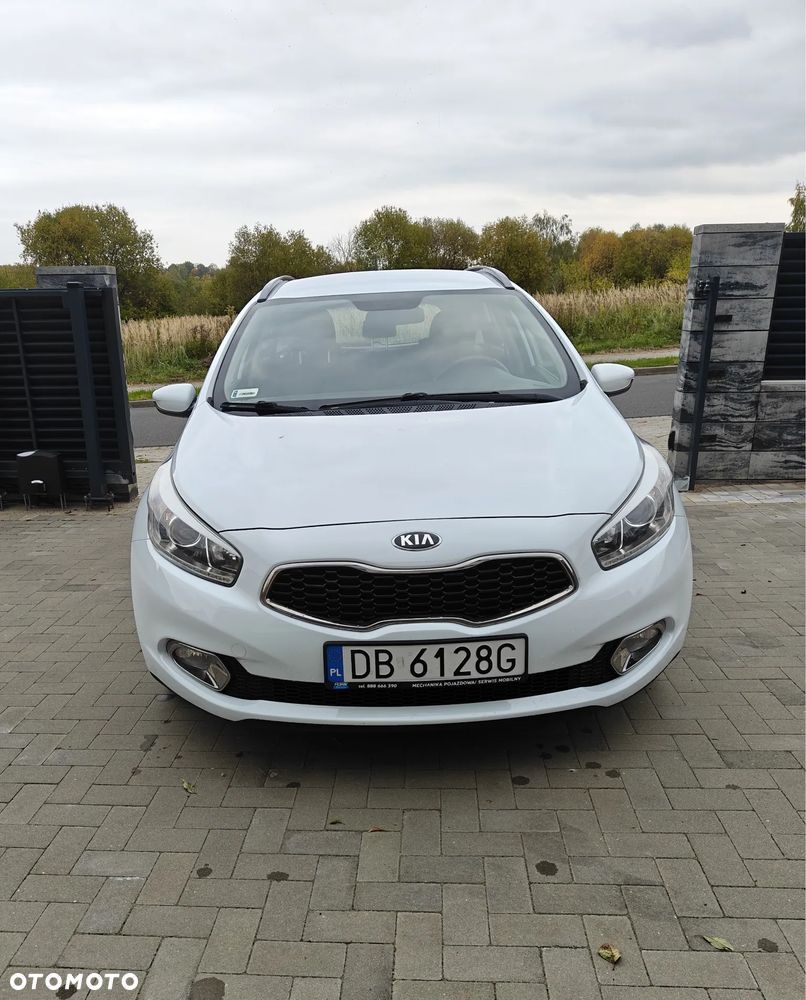 Kia Ceed 2015 photo 3