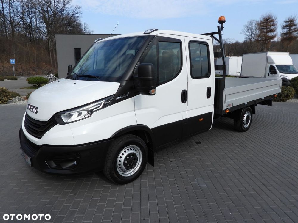 Iveco DAILY 35S16 SKRZYNIA PODWÓJNA KABINA DOKA 7 MIEJSC TEMPOMAT LEDY AUTOMAT HI-MATIC KLIMATYZACJA  160KM - 18