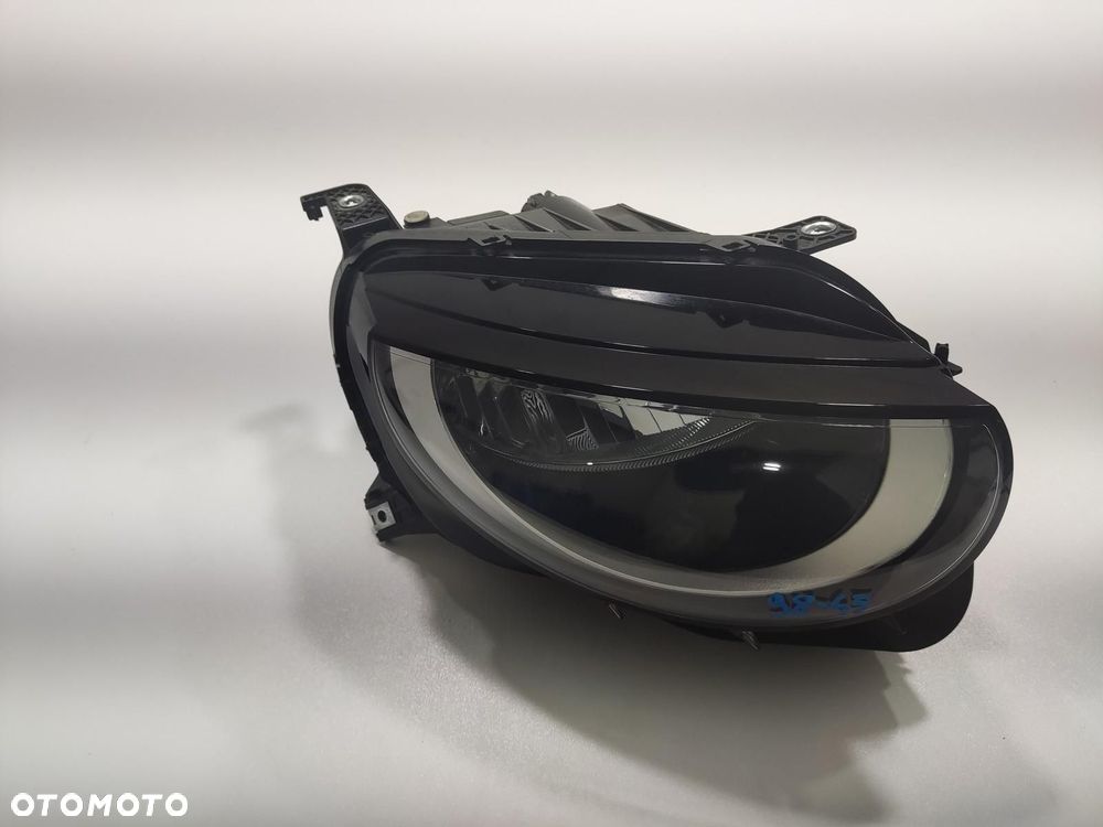 LAMPA PRAWA PRZÓD PRZEDNIA FIAT 500E II 2020-2025 52140030 EUROPA - 2