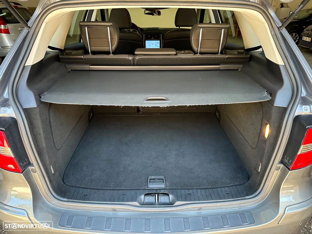 Mercedes-Benz B 180 CDI - 23