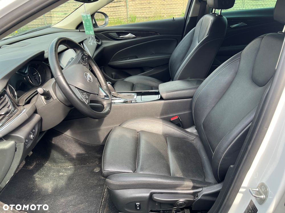 Opel Insignia ver-2-0-biturbo-d-4x4-automatik-exclusive - 17