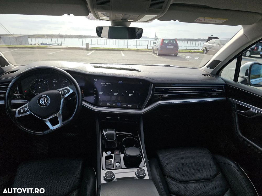 Volkswagen Touareg V6 TDI Elegance - 10