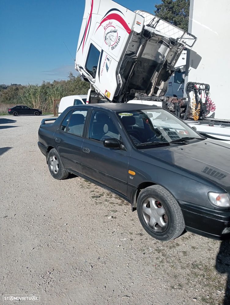 Nissan Sunny - 8
