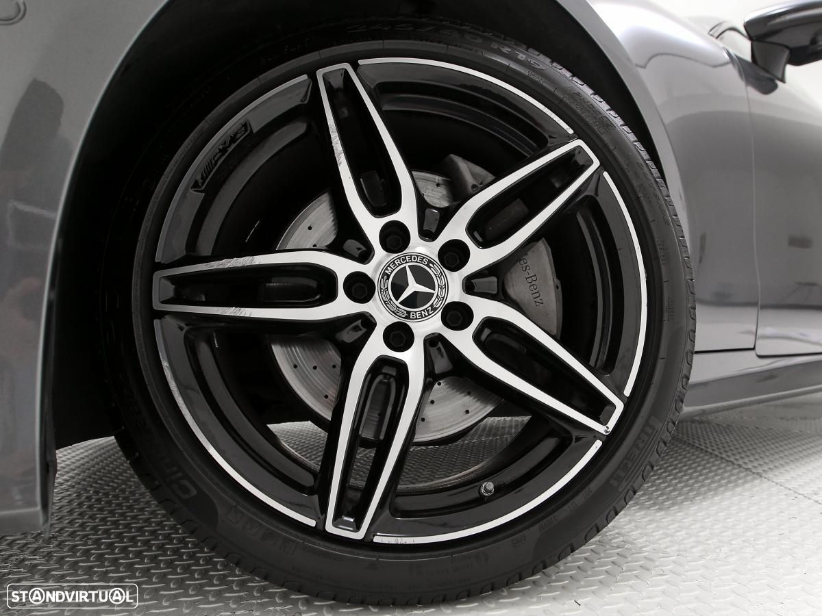 Mercedes-Benz E 220 d AMG Line - 9