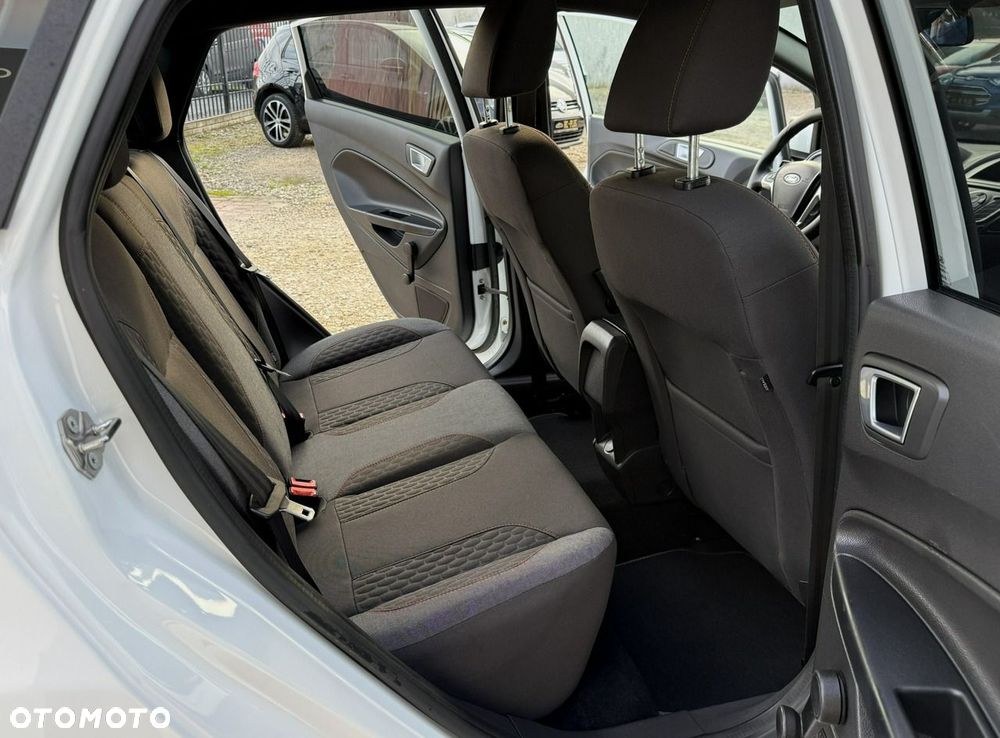 Ford Fiesta 1.0 EcoBoost S&S ST-LINE X - 22