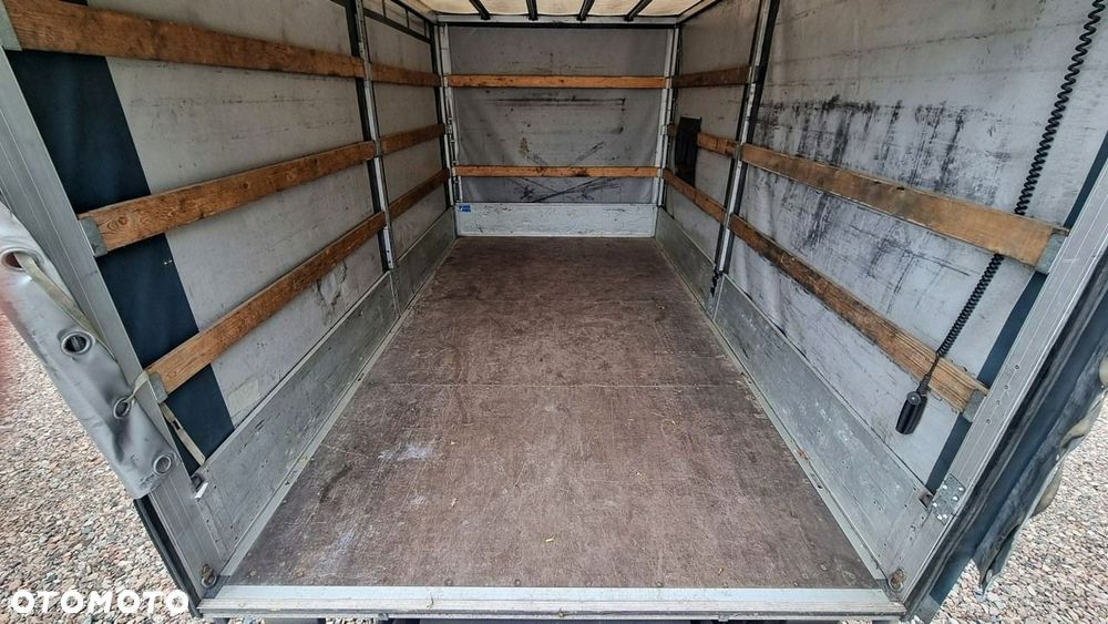 Renault Master - 18