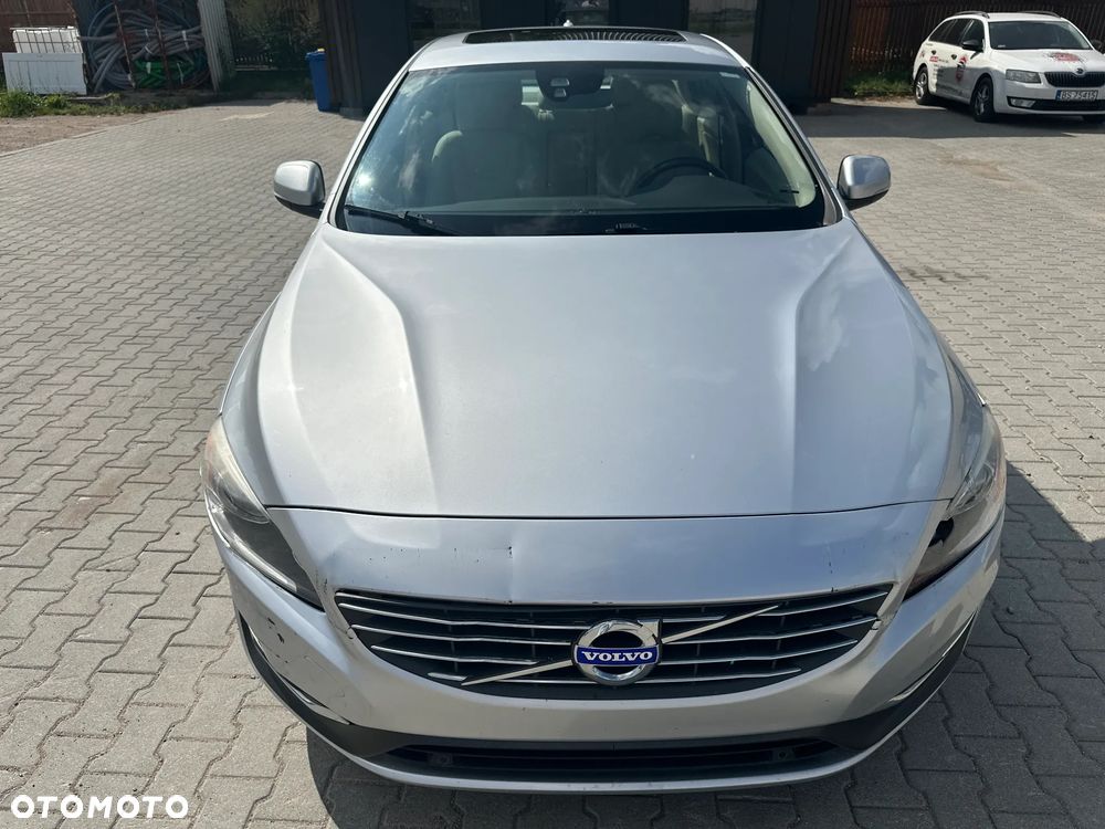 Volvo S60 - 5
