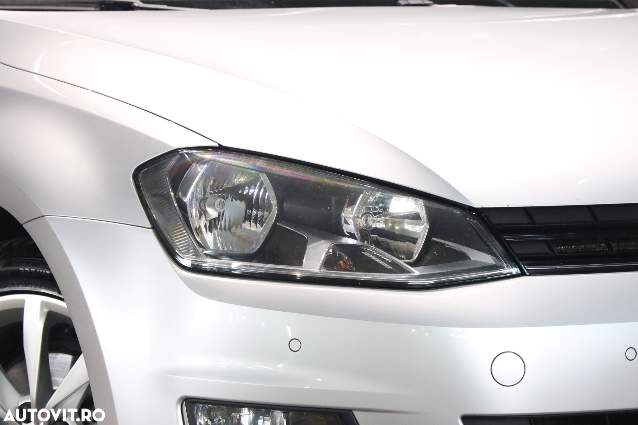 Volkswagen Golf 1.6 BlueTDI DSG Comfortline - 32