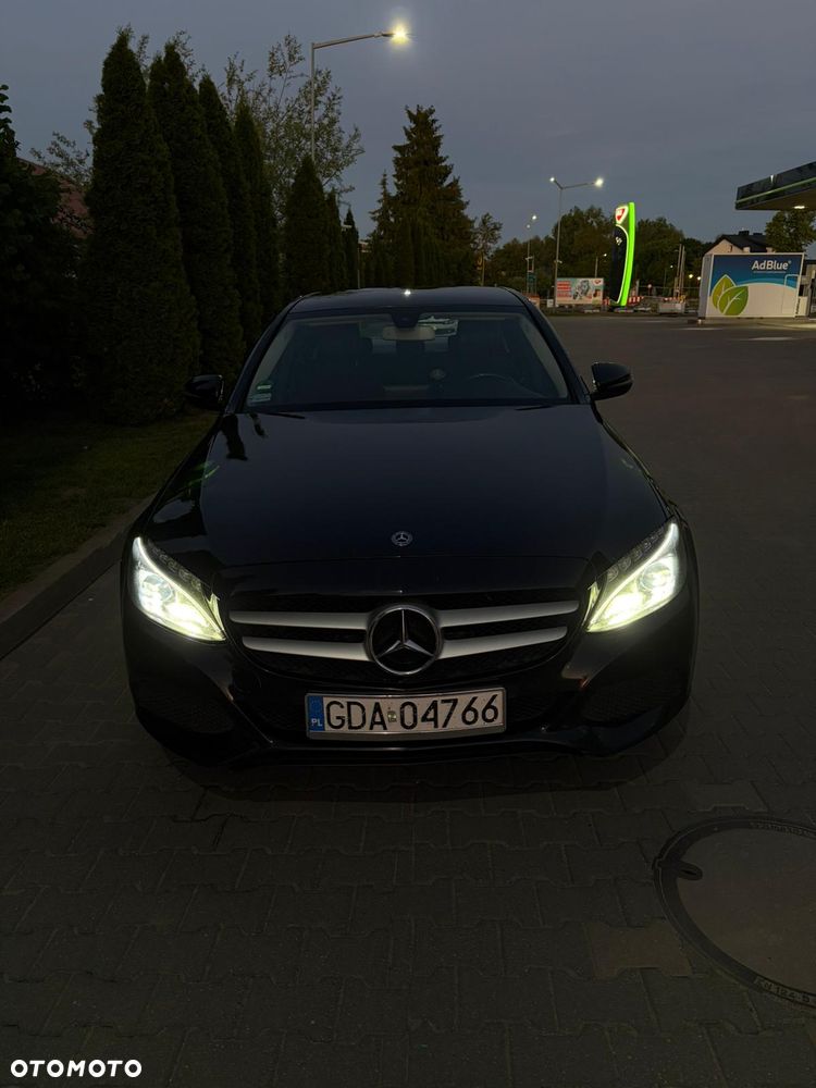 Mercedes-Benz Klasa C 200 4-Matic 9G-TRONIC - 8