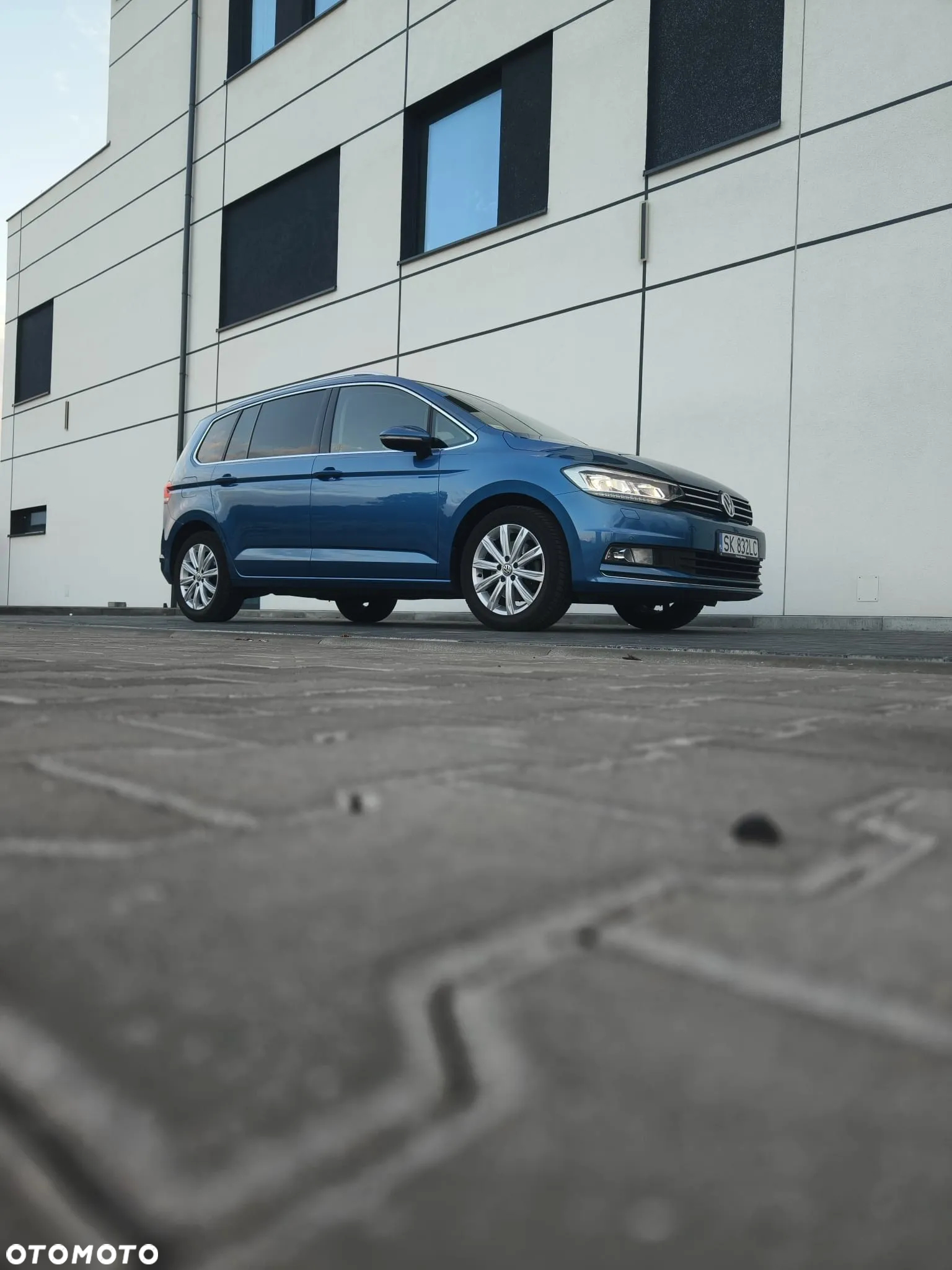 Volkswagen Touran 1.4 TSI BMT Highline DSG - 3