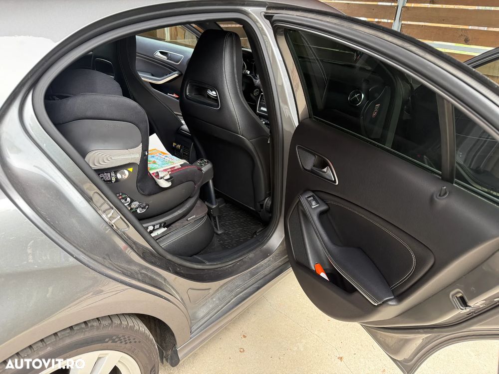 Mercedes-Benz A 220 d Aut. - 11