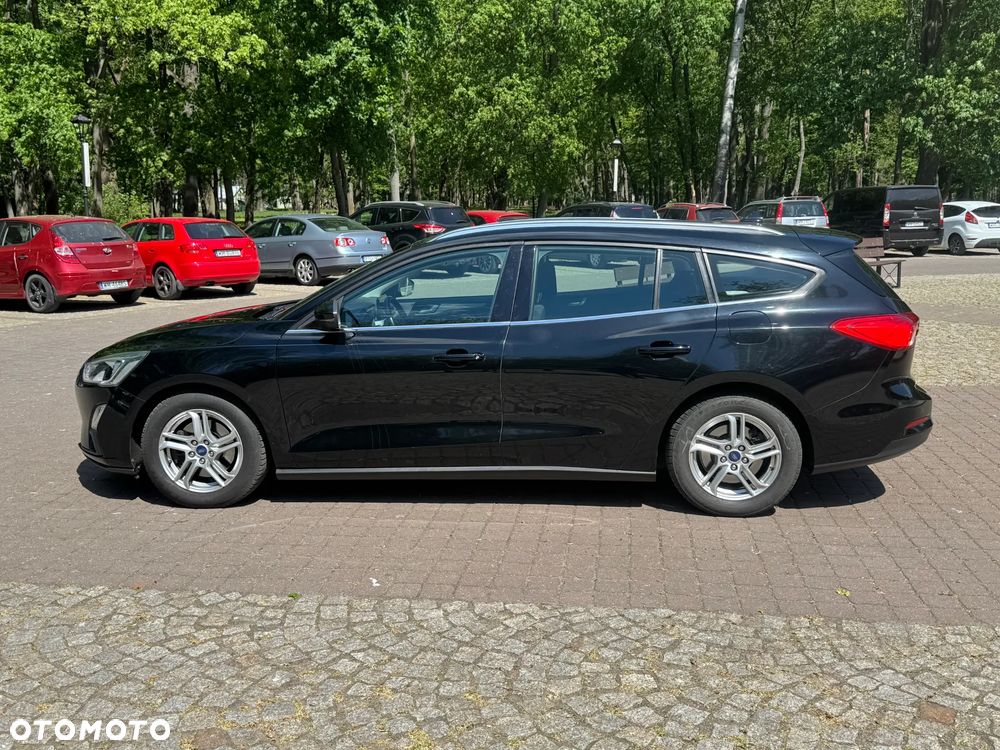 Ford Focus 1.0 EcoBoost Trend - 4